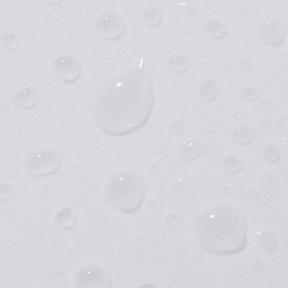 ALO Magnesium Reset Spray - Picture 6 of 7